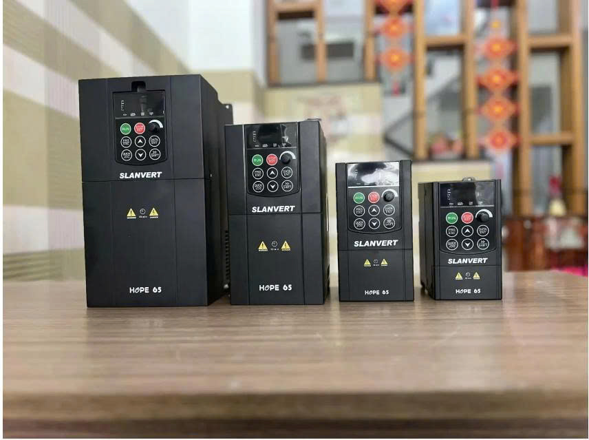 Biến Tần Hope65 0.75-5.5KW - nguồn vào 1 pha 220V -  nguồn ra 3 pha 220V